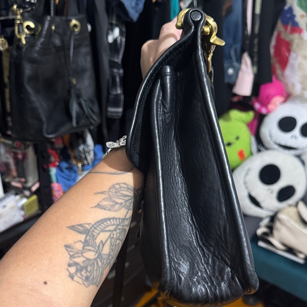 Coach Vintage Willis bag #9927 - Picture 11 of 15